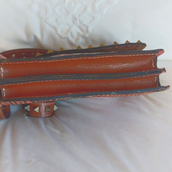 Patricia Nash Wavy Striped Hermosa Medium Crossbody-Pyramid Studded Strap - Picture 9 of 16